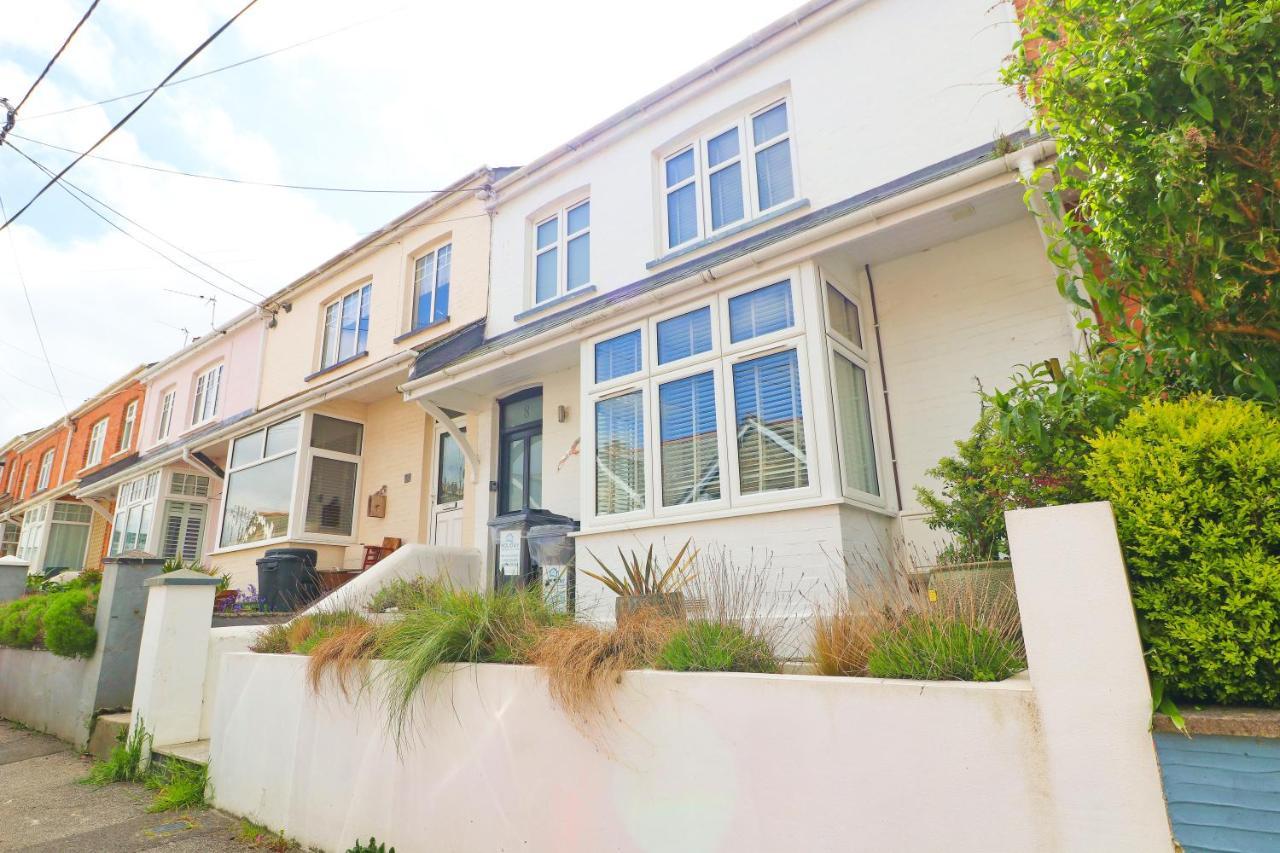 Stylish Townhouse In *