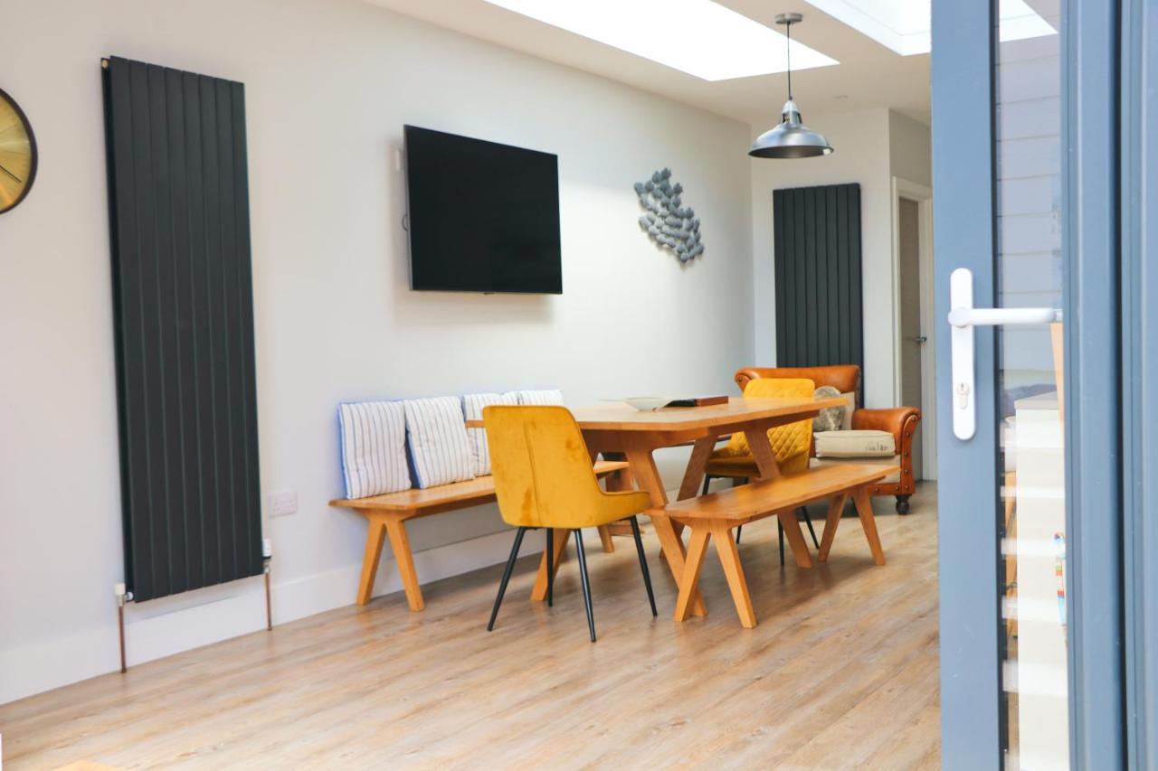Holiday home Stylish Townhouse In *