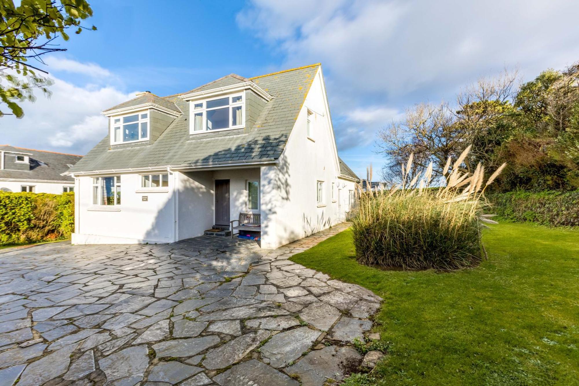 Dolphin's Barn Holiday home Padstow