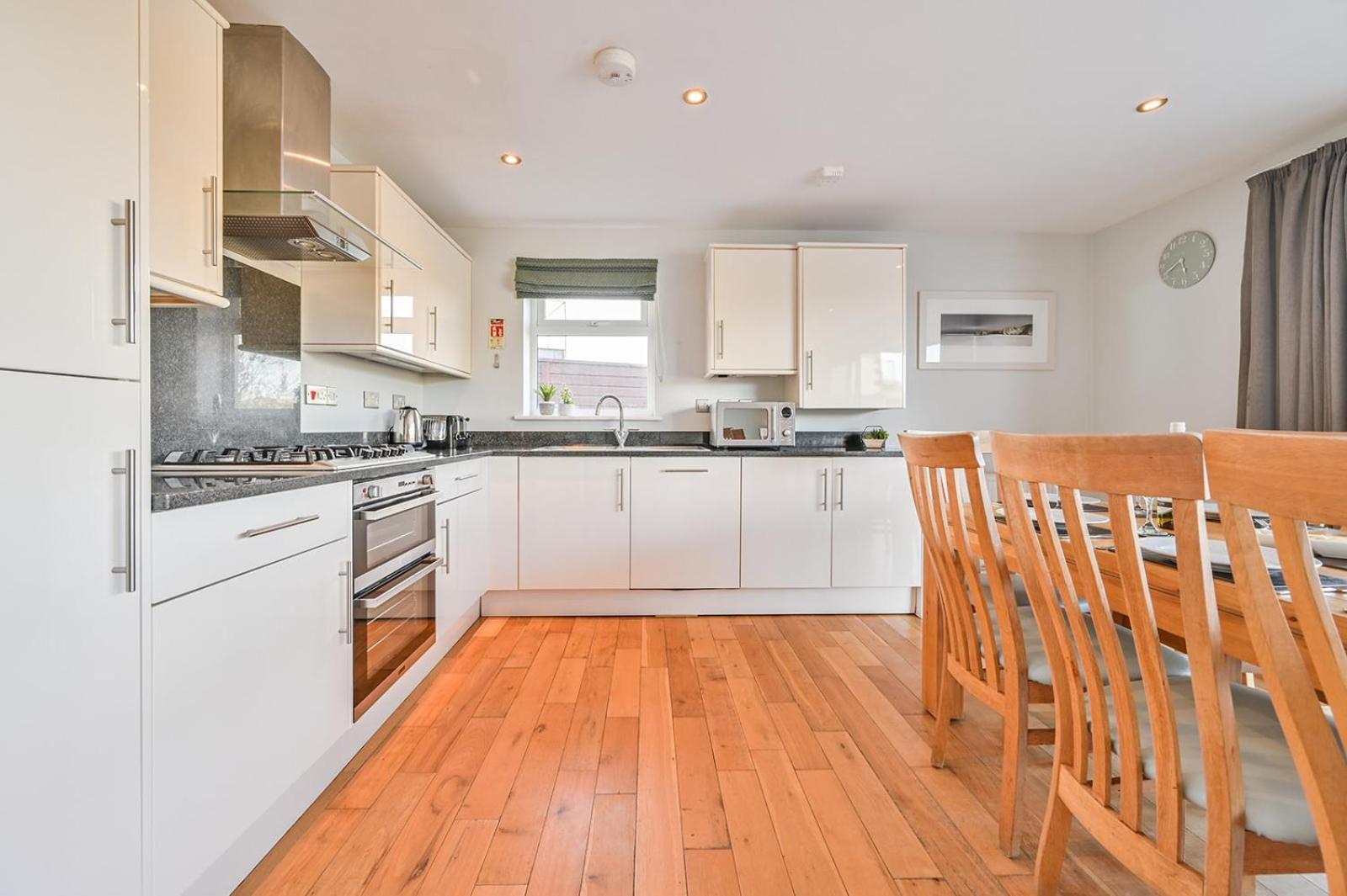 Lakeside House On Retallack With Hot Tub 110 * Padstow