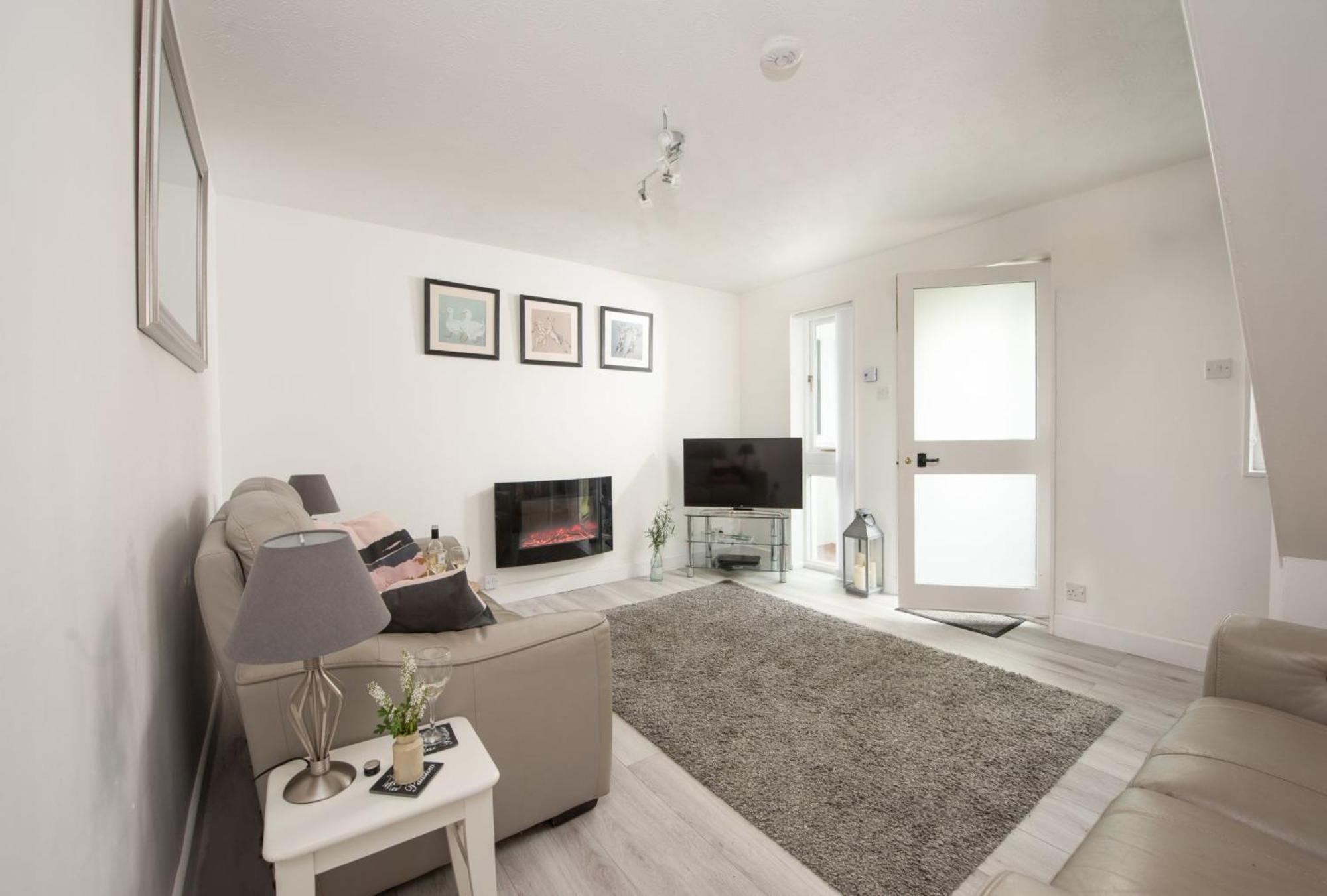Holiday home Sunshine Cottage,