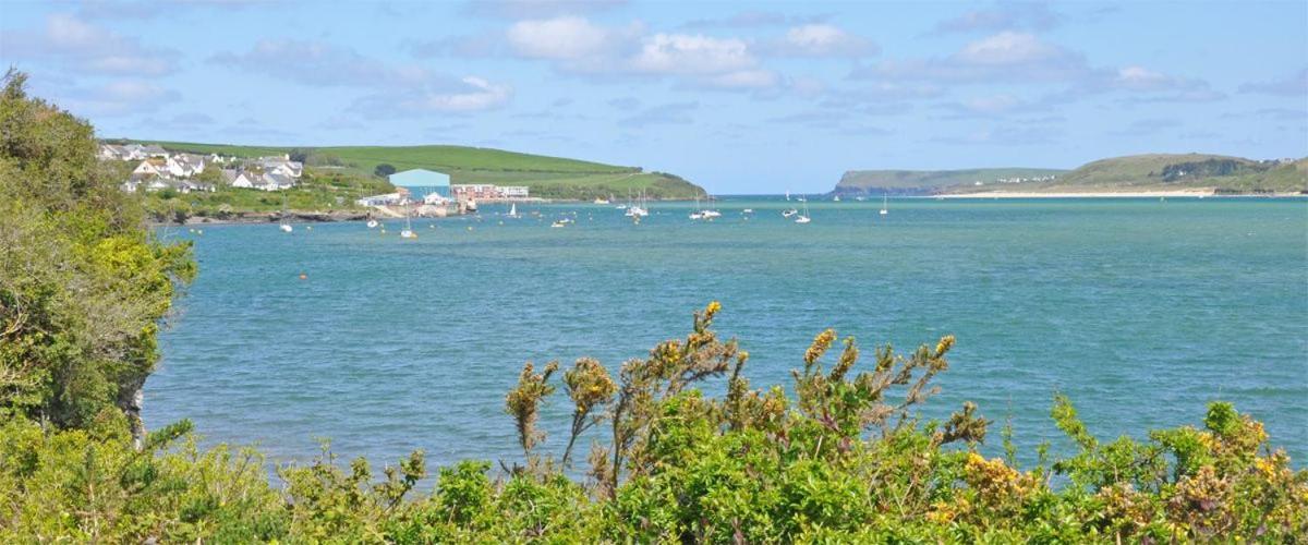 Old Round House With Hot Tub Holiday home Padstow