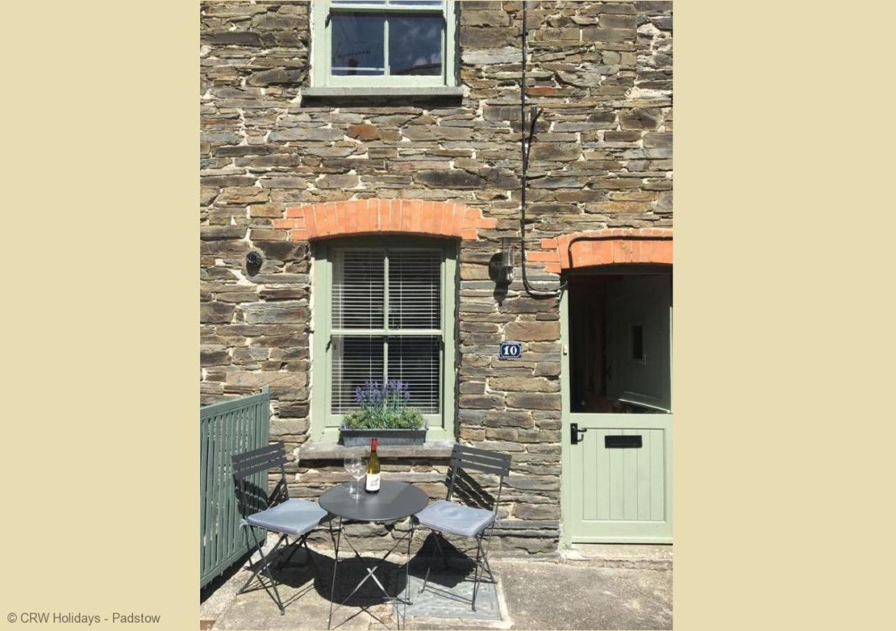 10 Mill Road * Padstow