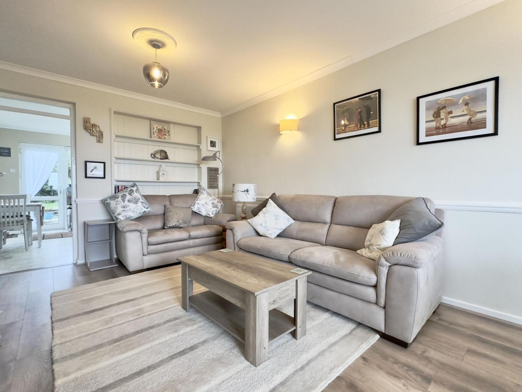 Curlews, 36 Egerton Road * Padstow