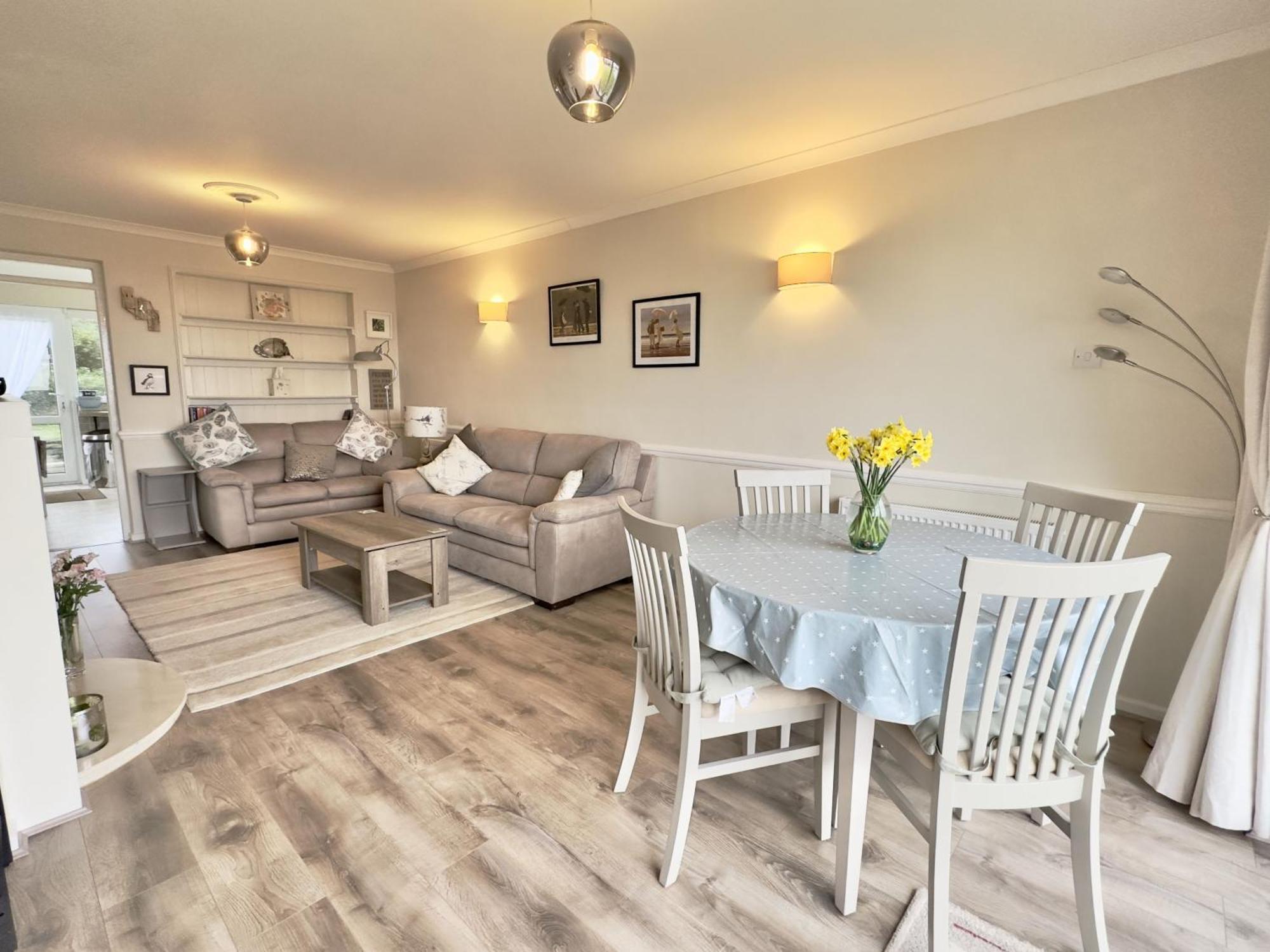 Curlews, 36 Egerton Road Holiday home *
