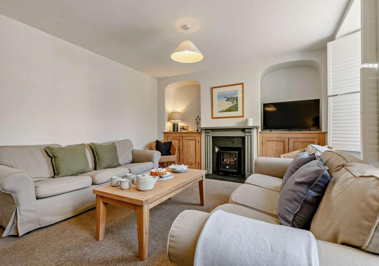 Holiday home Alexandra House
