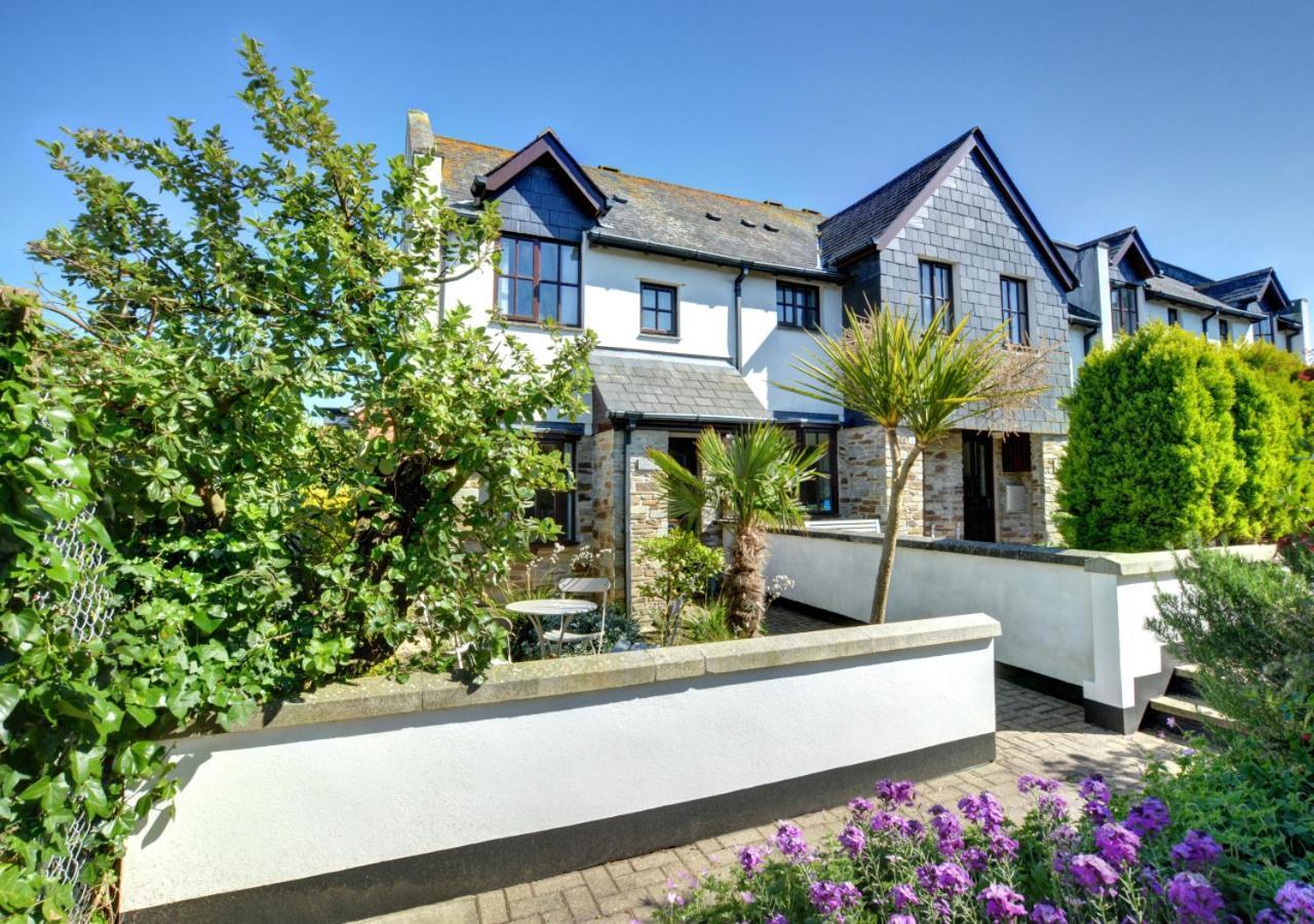Holiday home Tides *