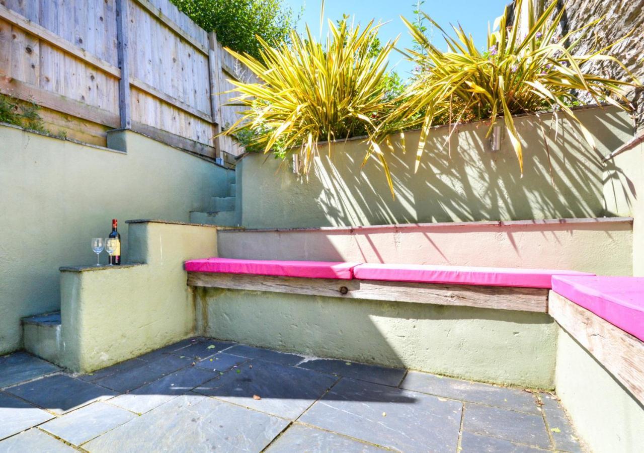 26 Church Lane *