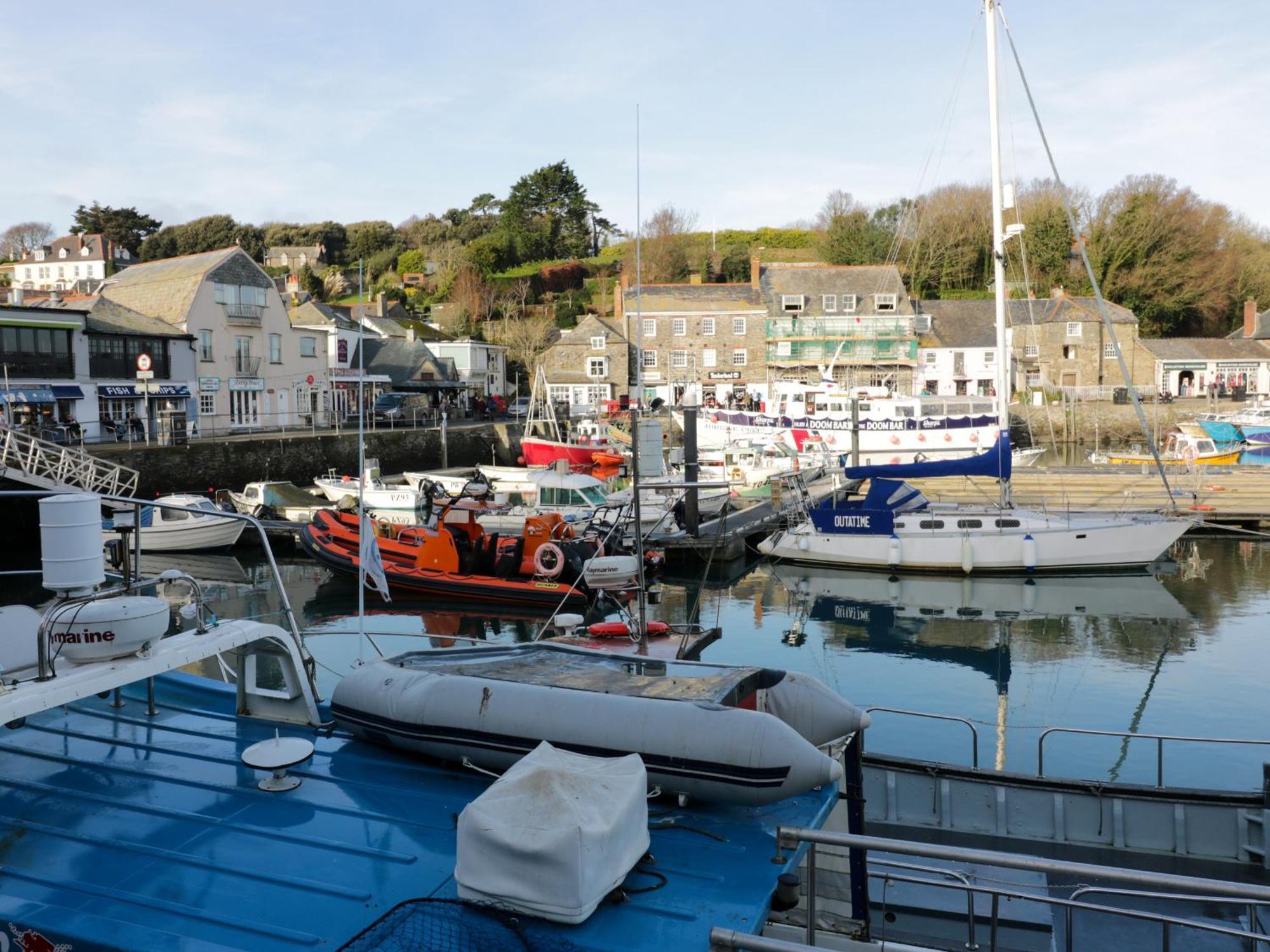 Kastel * Padstow