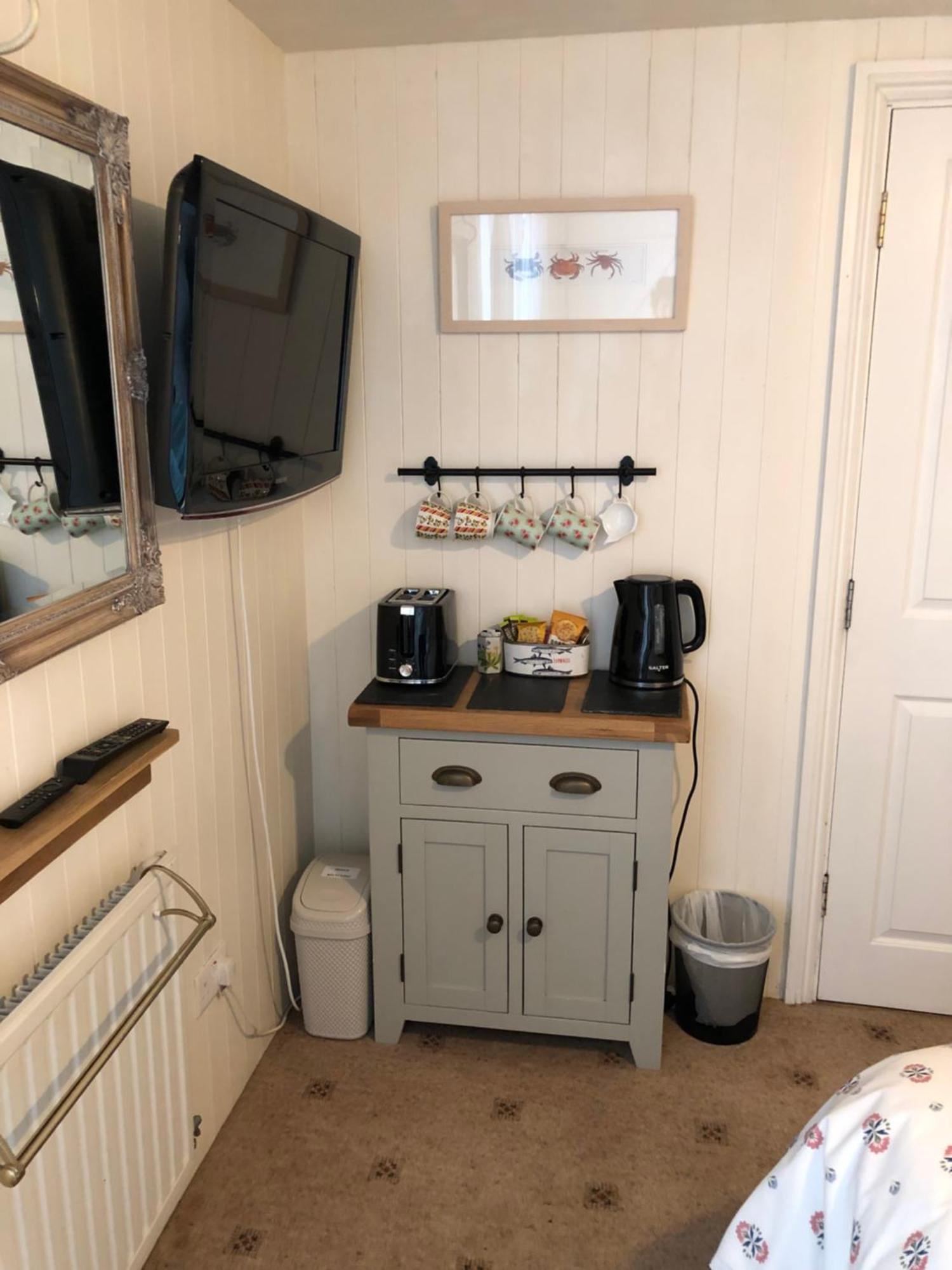 Bed & Breakfast Samphire 3*