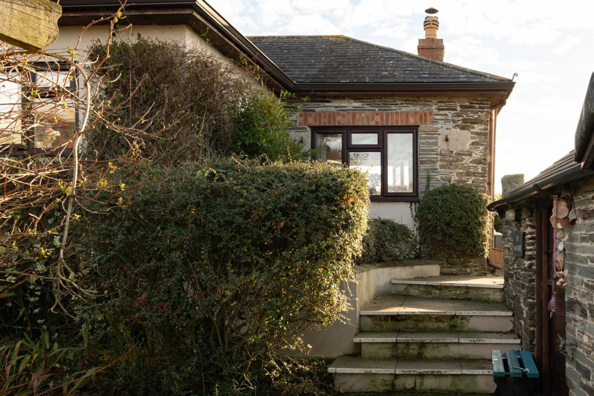 Badgers Way - With Hot Tub * Padstow