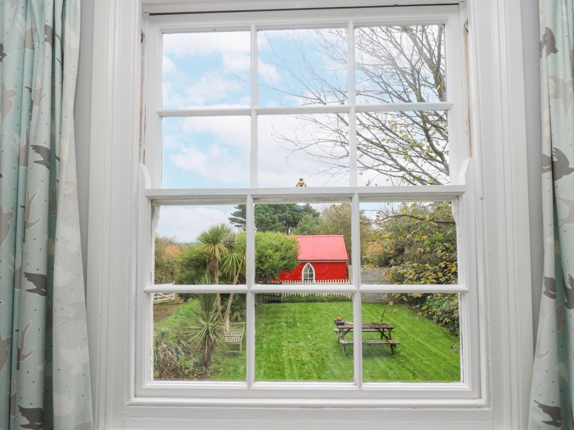 Trenouth Holiday home *
