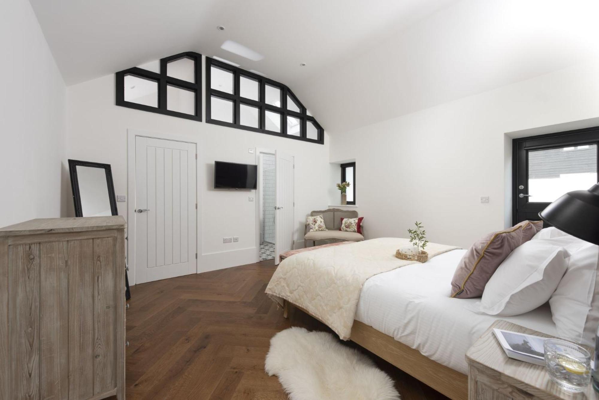 Trebyre Holiday home