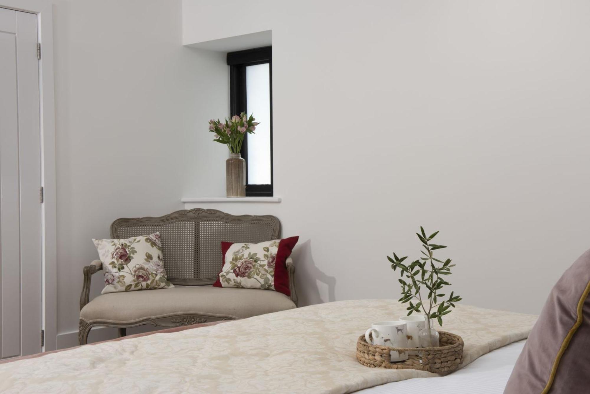 Trebyre Holiday home *
