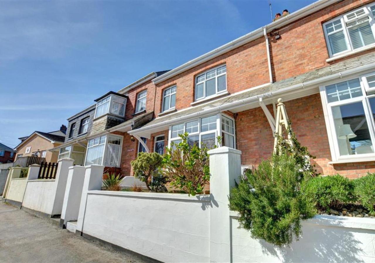 Samphire House *