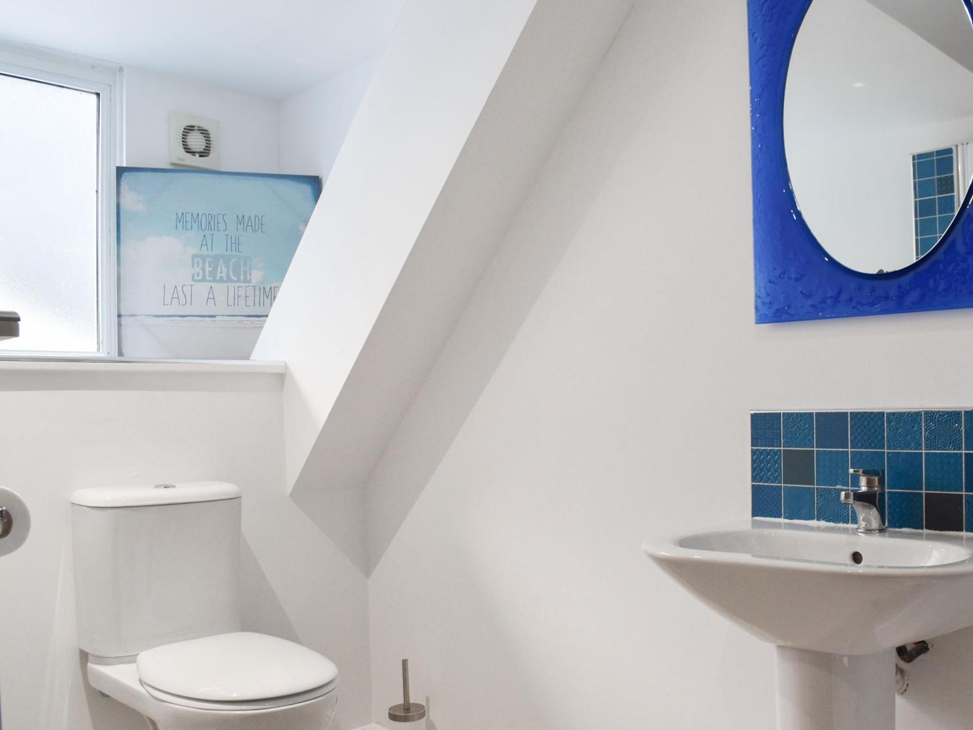 Holiday home Stones Throw Padstow