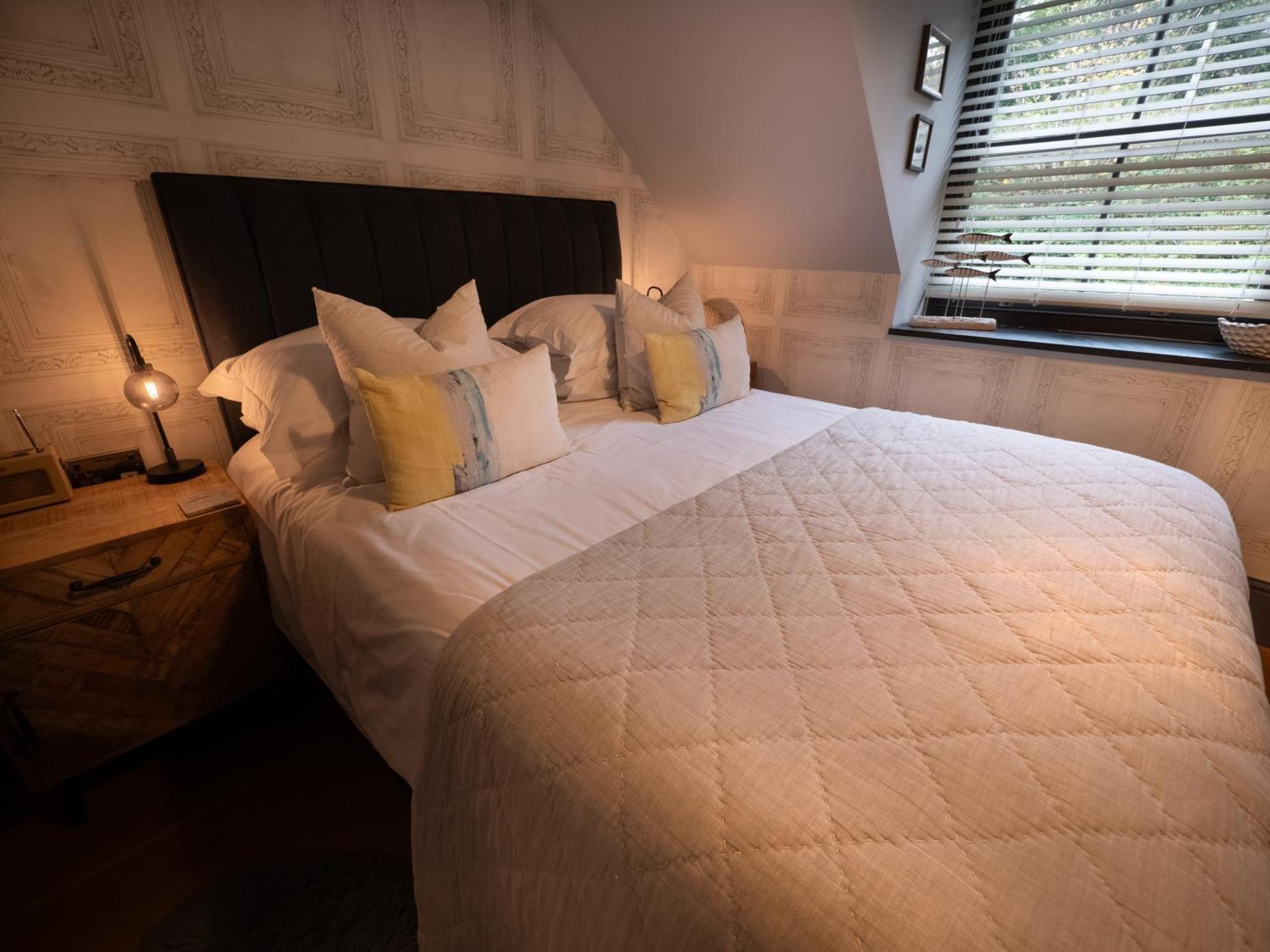 Escapes - Teyr Luxury Penthouse Apartment *