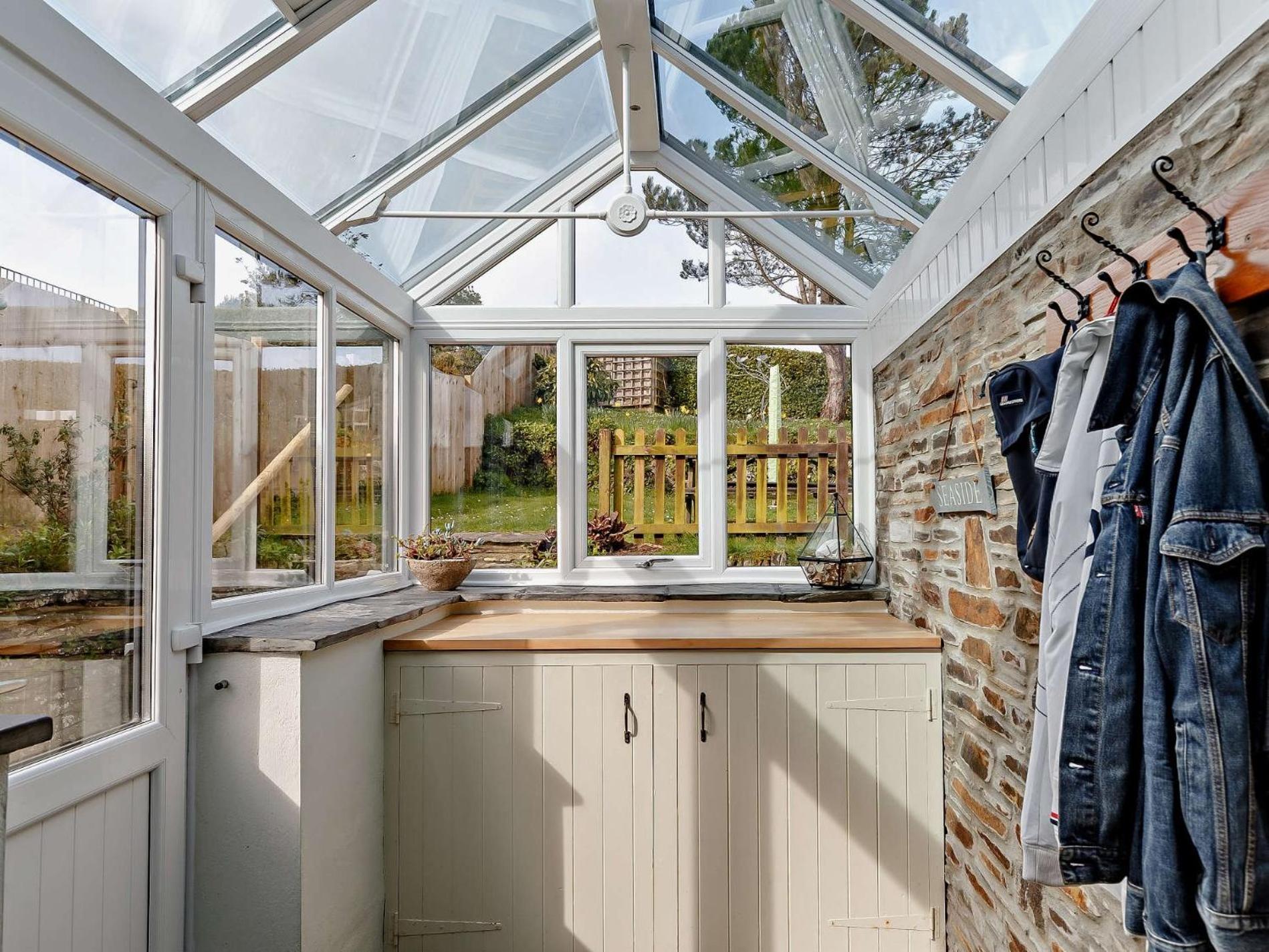 2 Bed In Theli Padstow