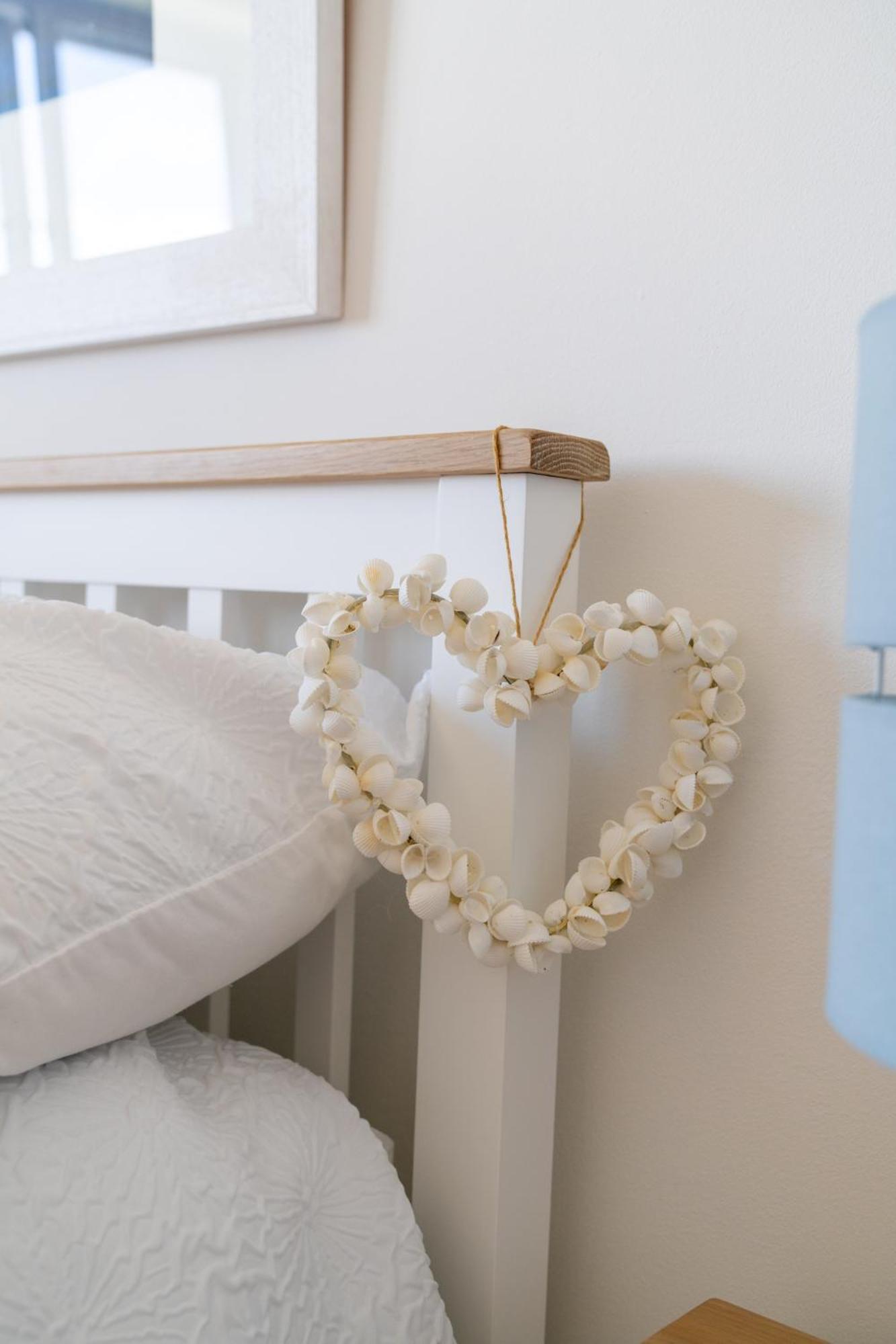 Trethvor House Ensuite Double With Free Parking In Quiet Residential Area Homestay