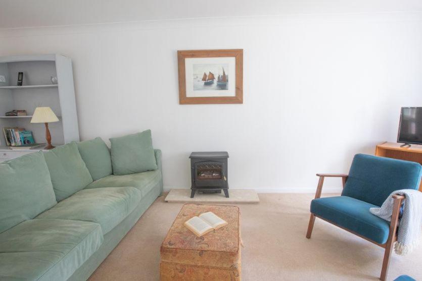 3 Menague * Padstow