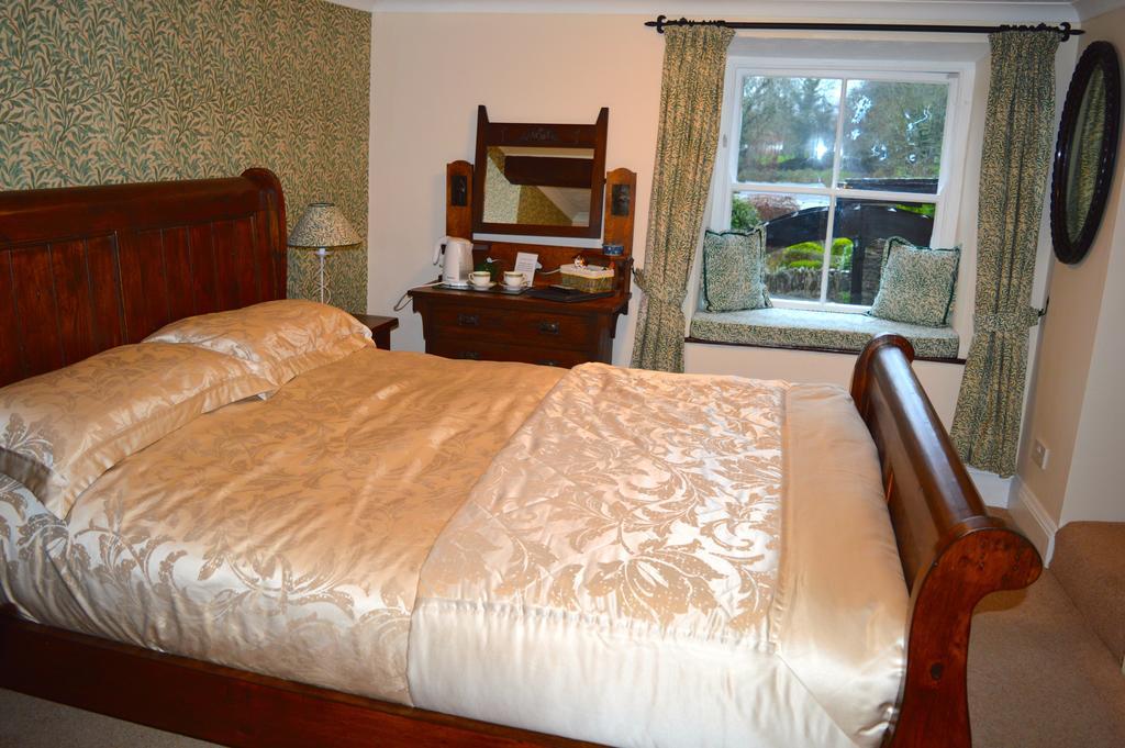 The Old Mill House 4*