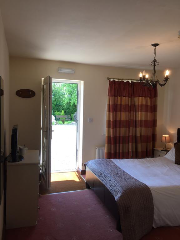 Bed & Breakfast The Old Mill House 4*