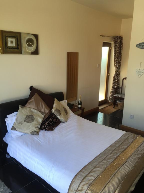 Bed & Breakfast The Old Mill House 4*