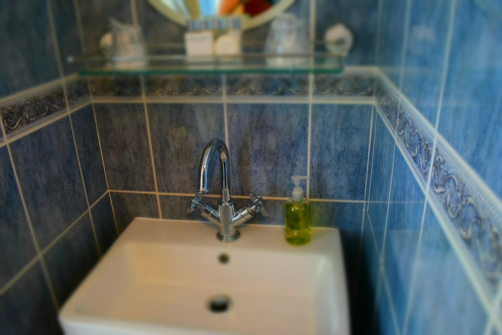 Bed & Breakfast The Old Mill House 4*