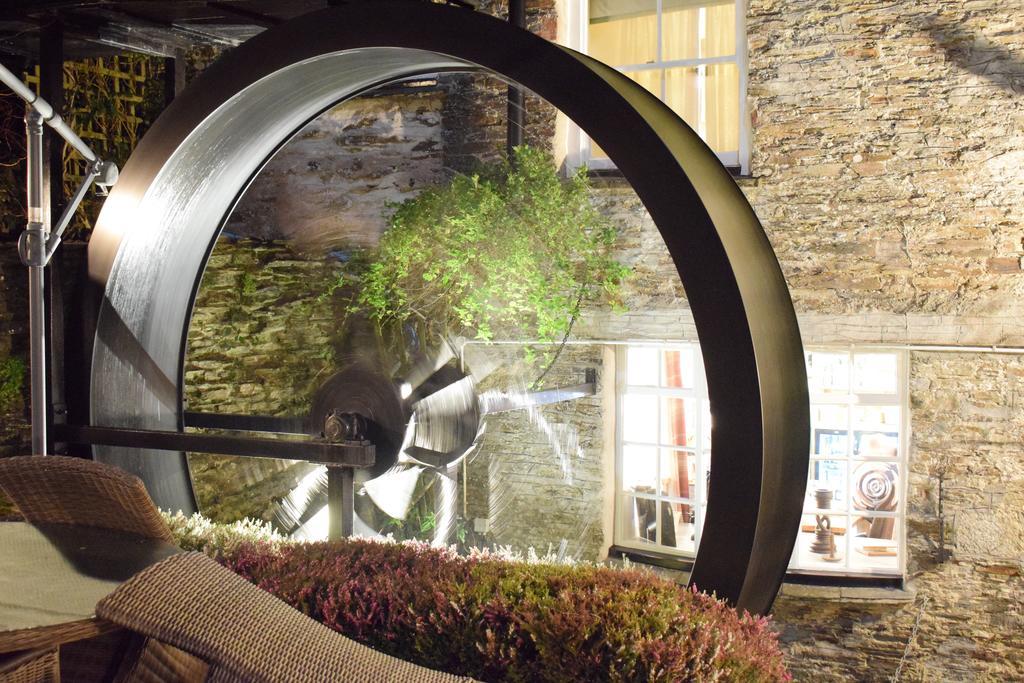 Bed & Breakfast The Old Mill House 4*