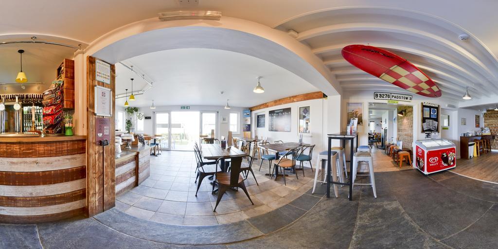 Yha Treyarnon Bay Hostel *