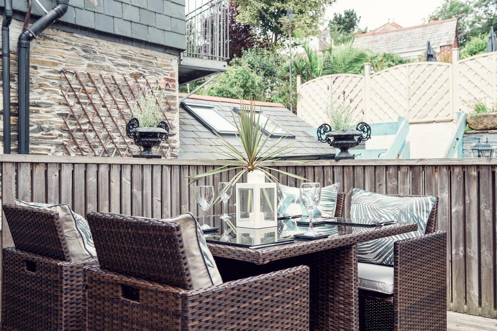 Apartment Breaks - Cottages &