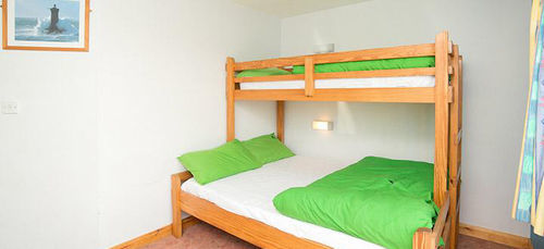 Yha Treyarnon Bay