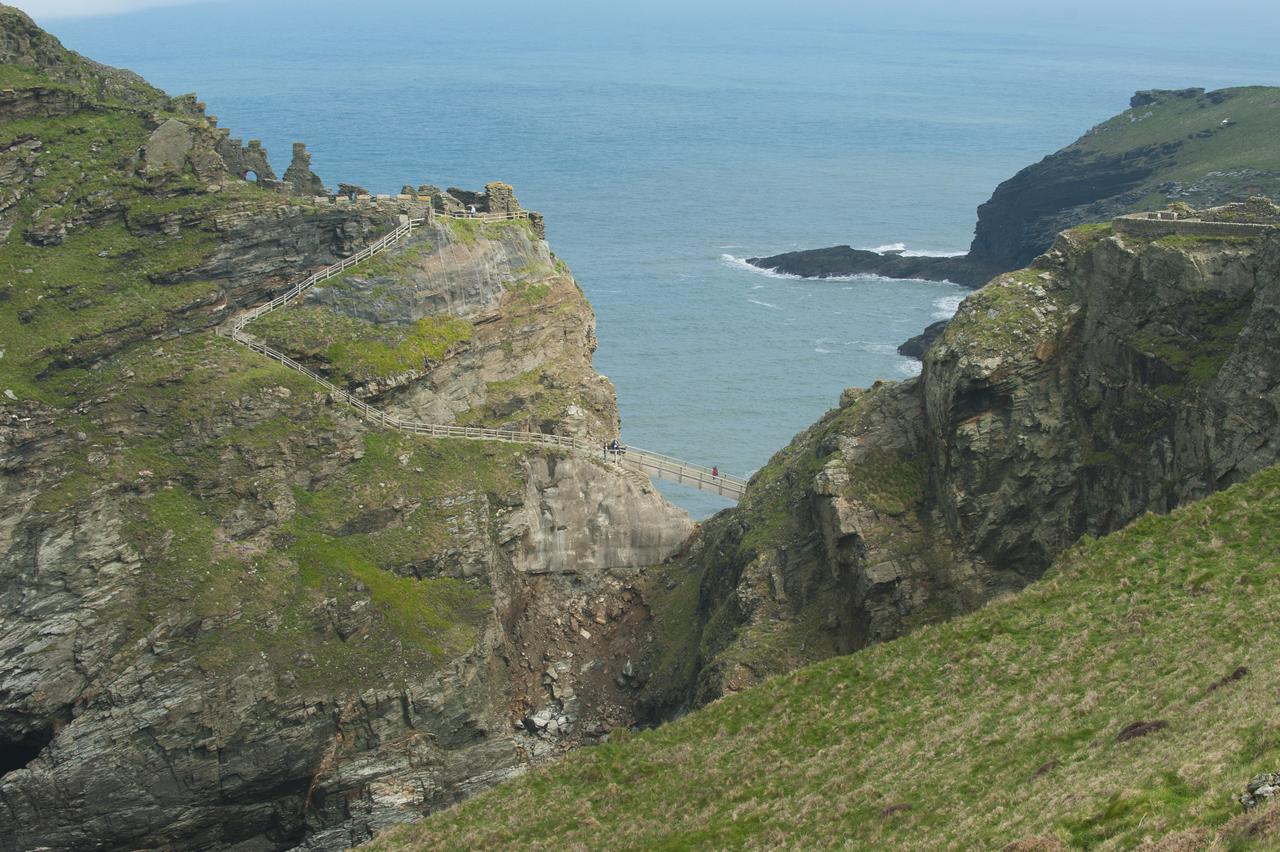 Bay Retreat *