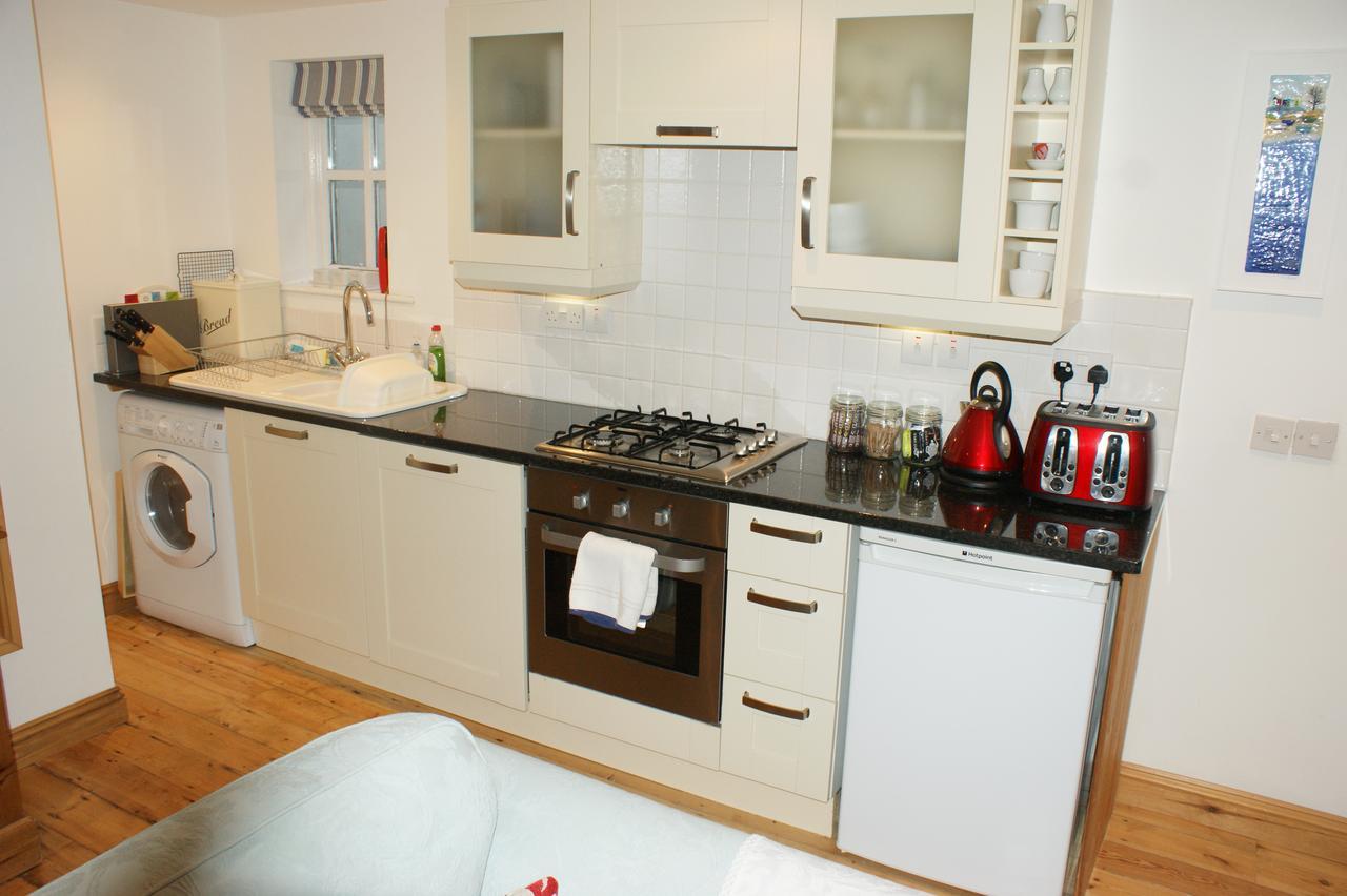 Inglenook With Parking Holiday home *