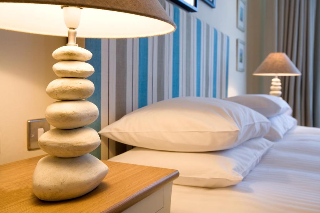 The Old Custom House Hotel 4*