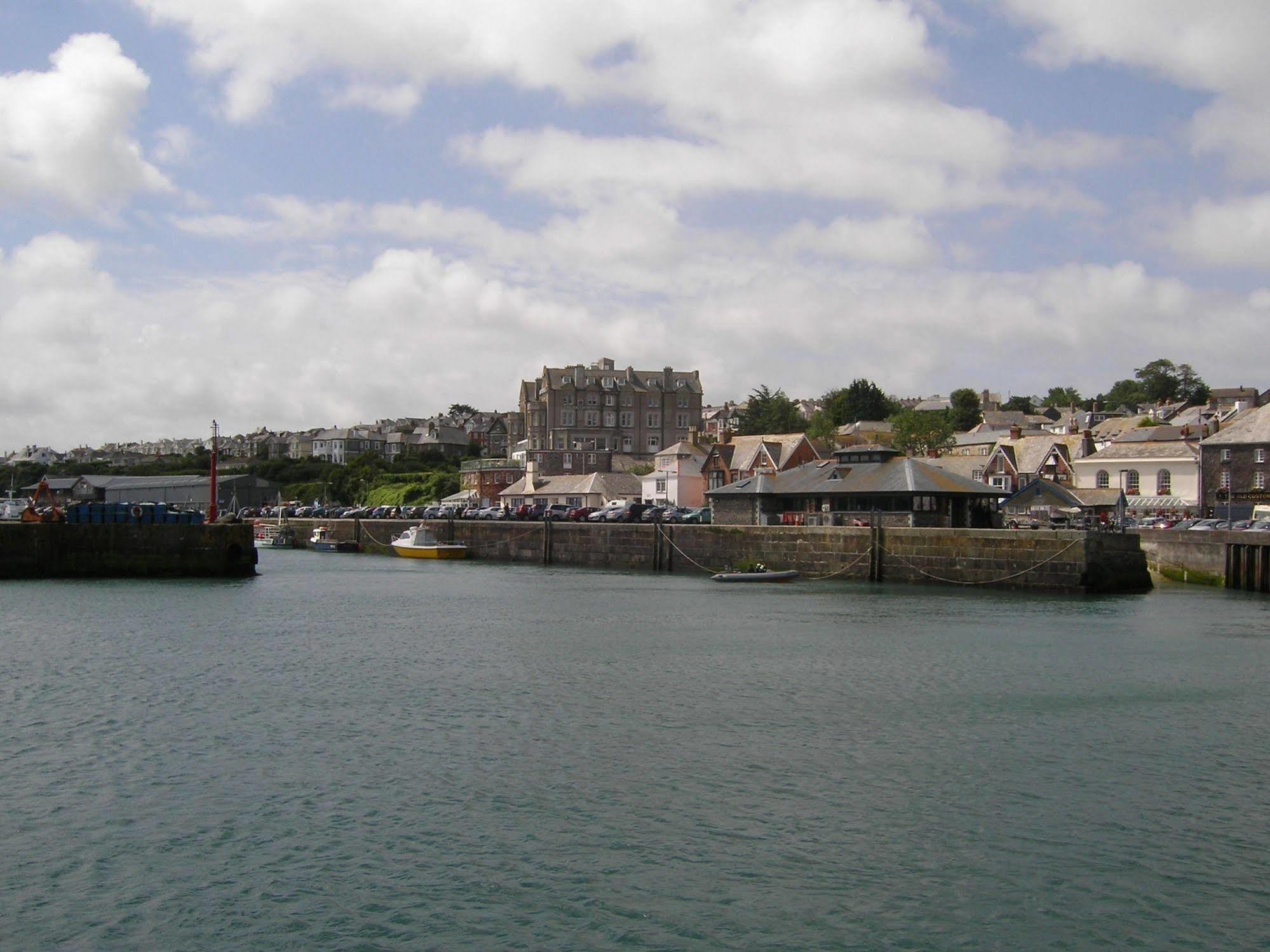 Hotel Harbour 4*