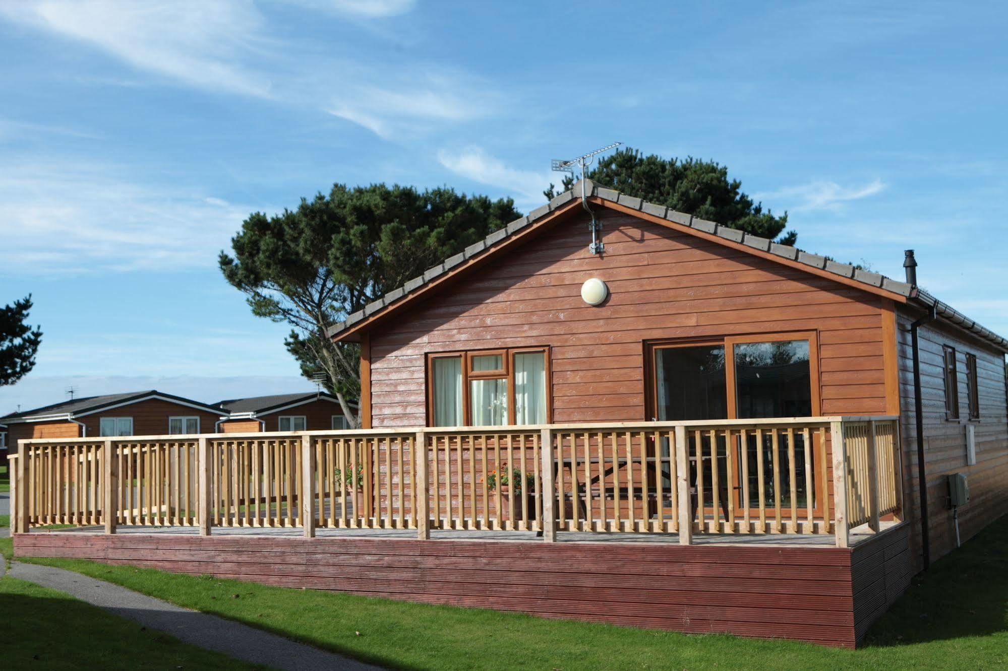 Atlantic Bays Hotel