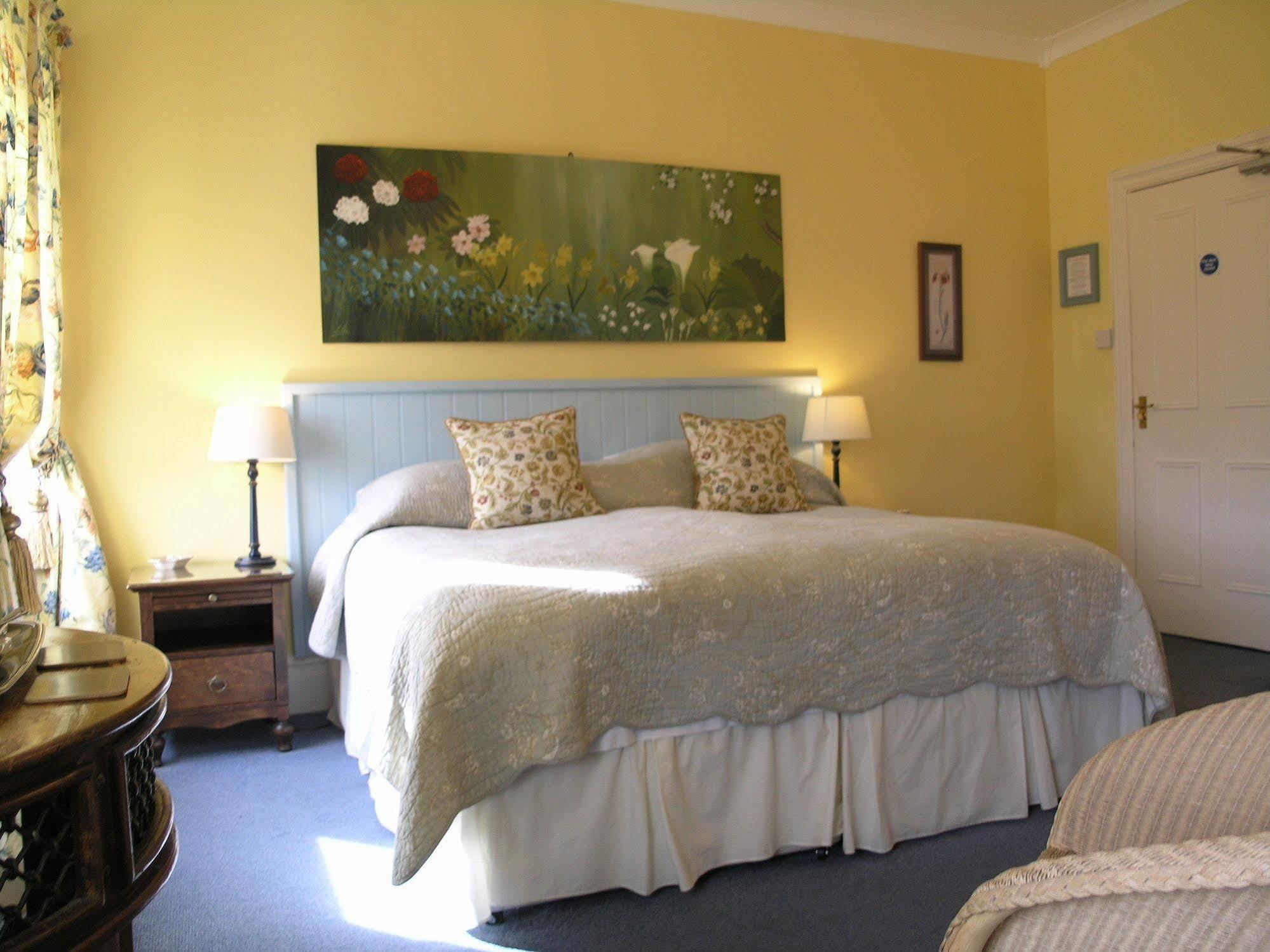 Woodlands Country House Hotel 5*
