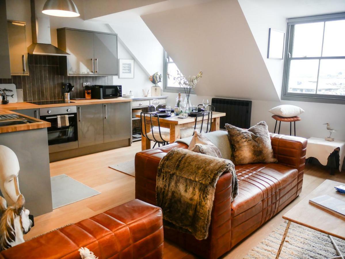 Escapes - Teyr Luxury Penthouse Apartment *