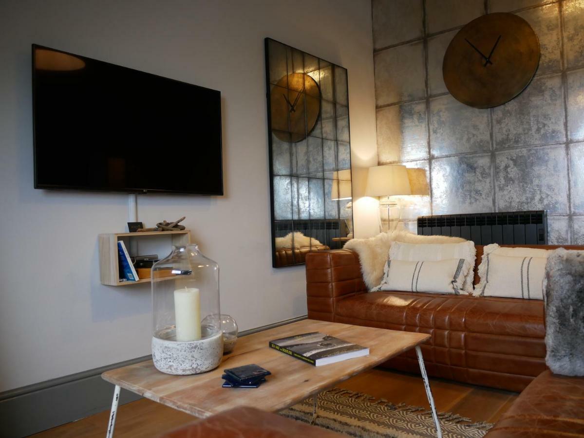 Escapes - Teyr Luxury Penthouse * Padstow