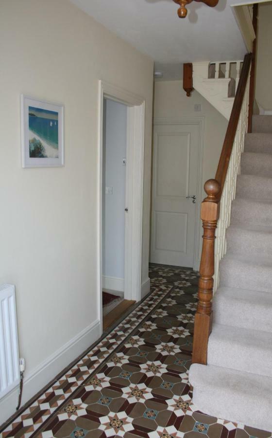 Holiday home Trevena, Beautiful Modern House In *