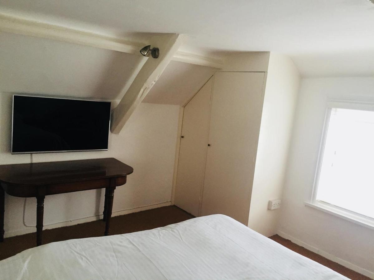 Drang House Have Stairs Guest house Padstow